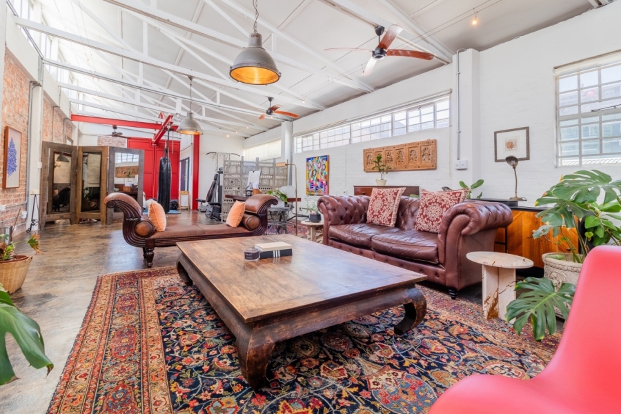 2 Bedroom Property for Sale in Woodstock Western Cape